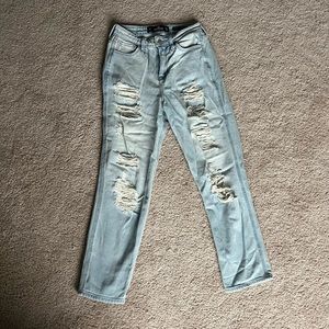 Hollister Ripped Mom Jeans